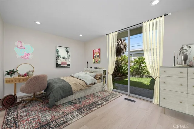 $2,099,888 | 1824 Park Street, Huntington Beach, CA 92648