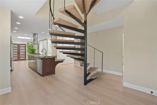 $2,099,888 | 1824 Park Street, Huntington Beach, CA 92648