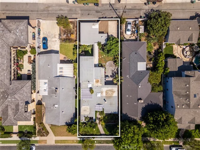 $2,099,888 | 1824 Park Street, Huntington Beach, CA 92648