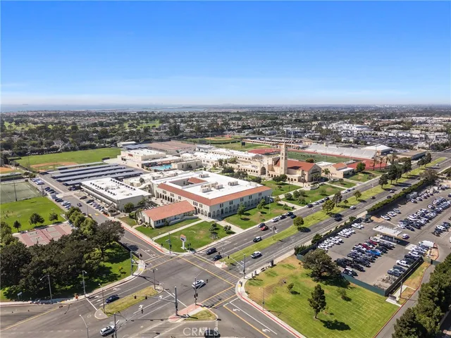 $2,099,888 | 1824 Park Street, Huntington Beach, CA 92648