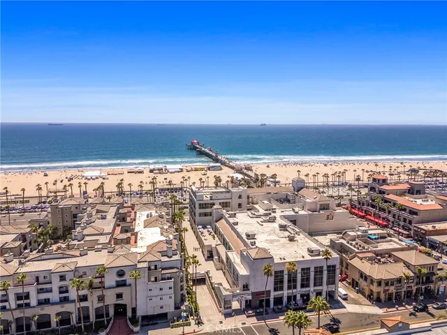 $2,099,888 | 1824 Park Street, Huntington Beach, CA 92648