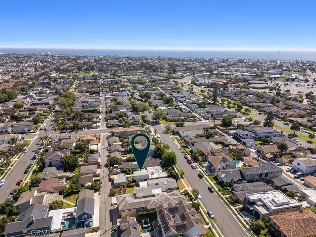 $2,099,888 | 1824 Park Street, Huntington Beach, CA 92648