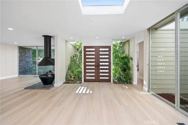 $2,099,888 | 1824 Park Street, Huntington Beach, CA 92648