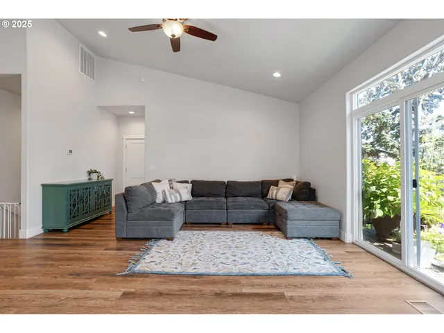 $635,000 | 1280 Westwood Drive Northwest, Salem, OR 97304