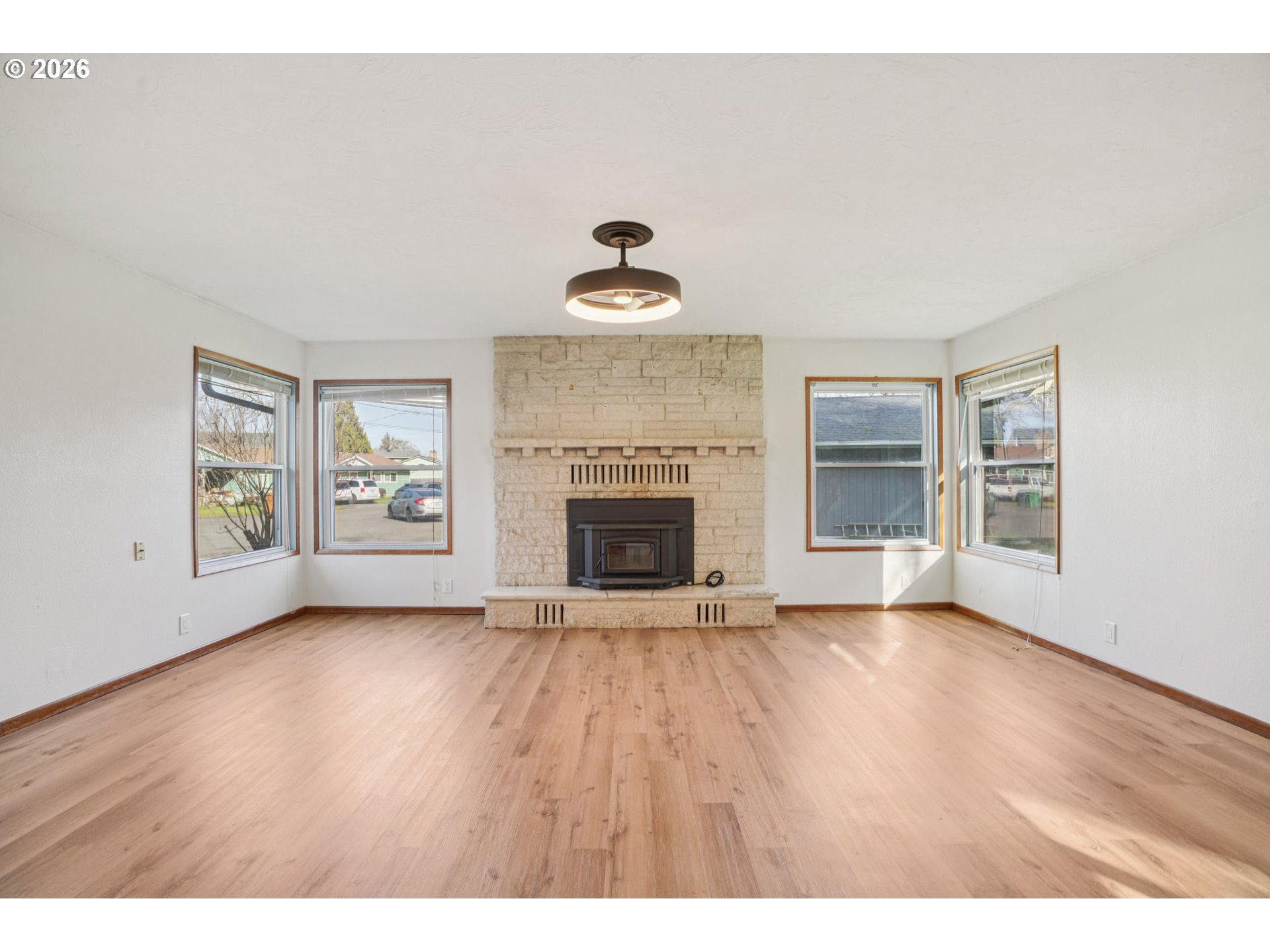 155 Melvin Avenue St. Helens, OR 97051 - Photo 7 of 34