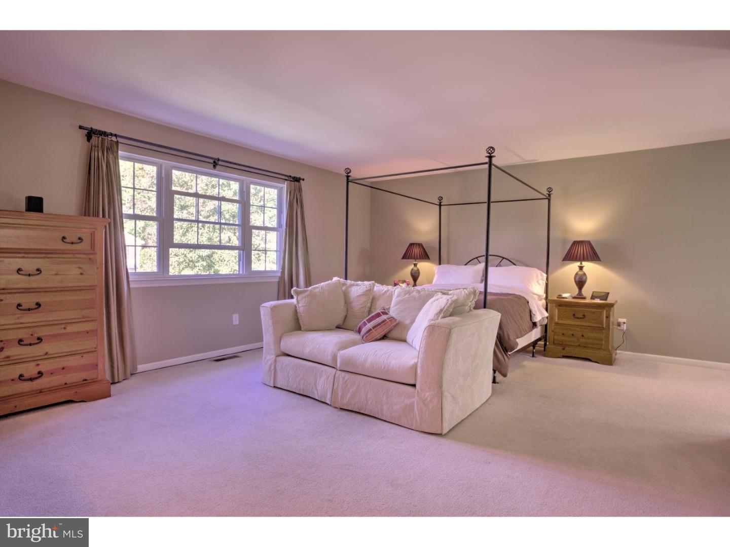4353 Hillside Road Reading, PA 19606 - Photo 14 of 24 Gallery Image 14