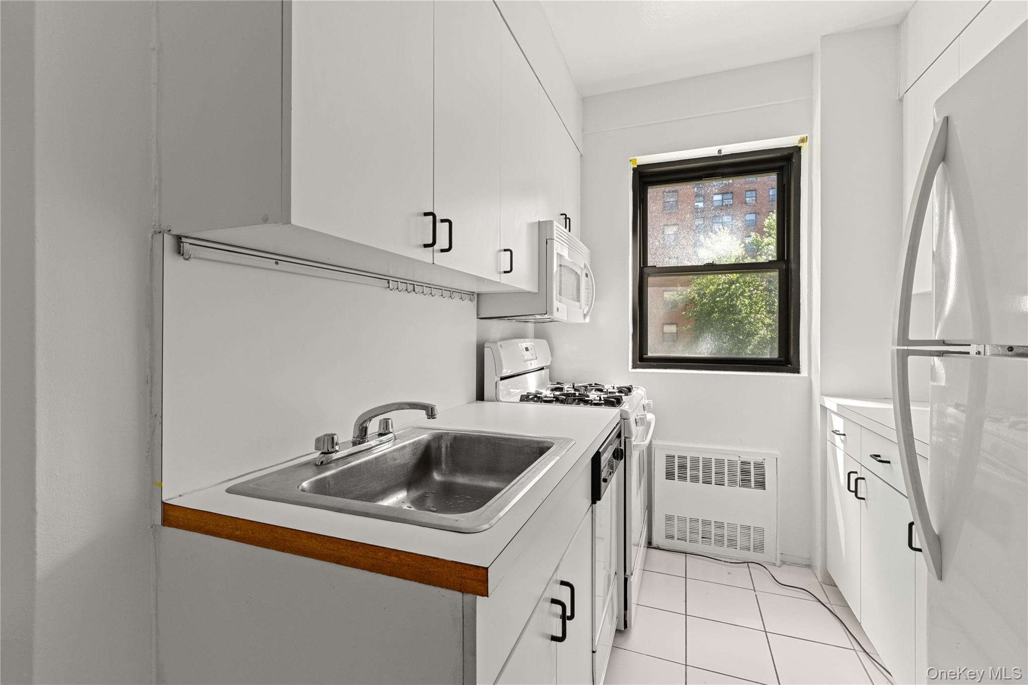99-40 63rd Road, Unit 1E Queens, NY 11374 - Photo 14 of 23 Gallery Image 14