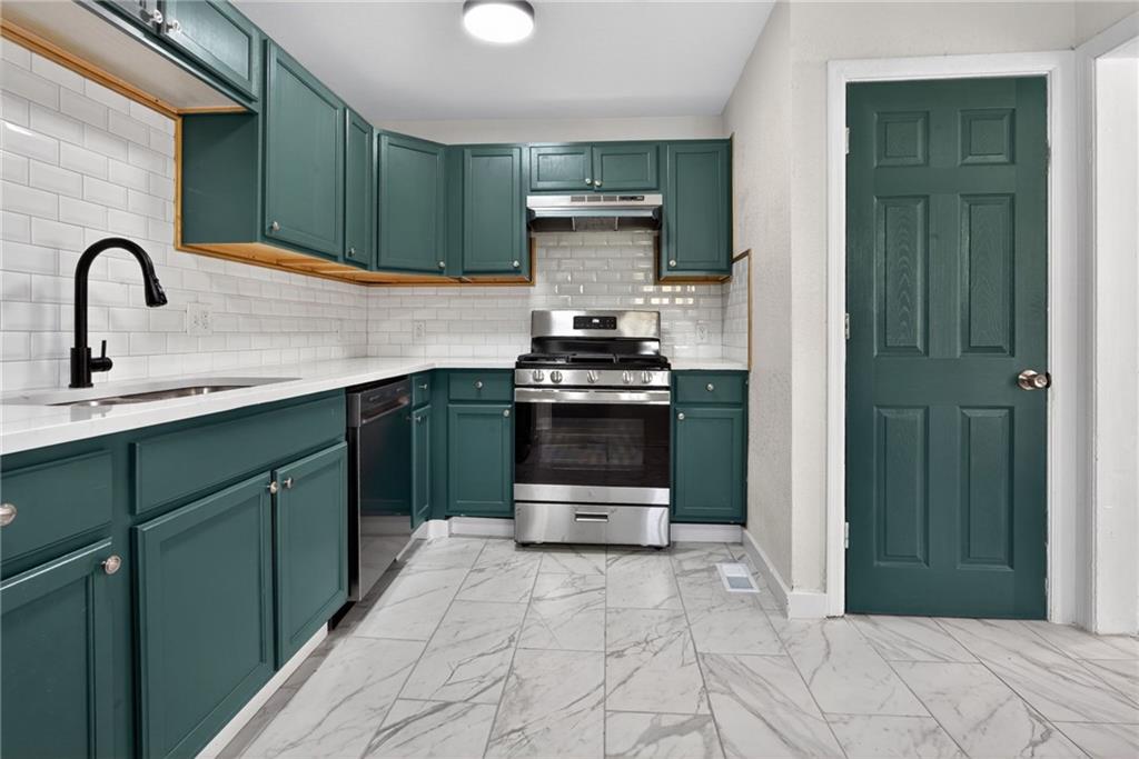 6315 East Red Bridge Road Kansas City, MO 64134 - Photo 11 of 34