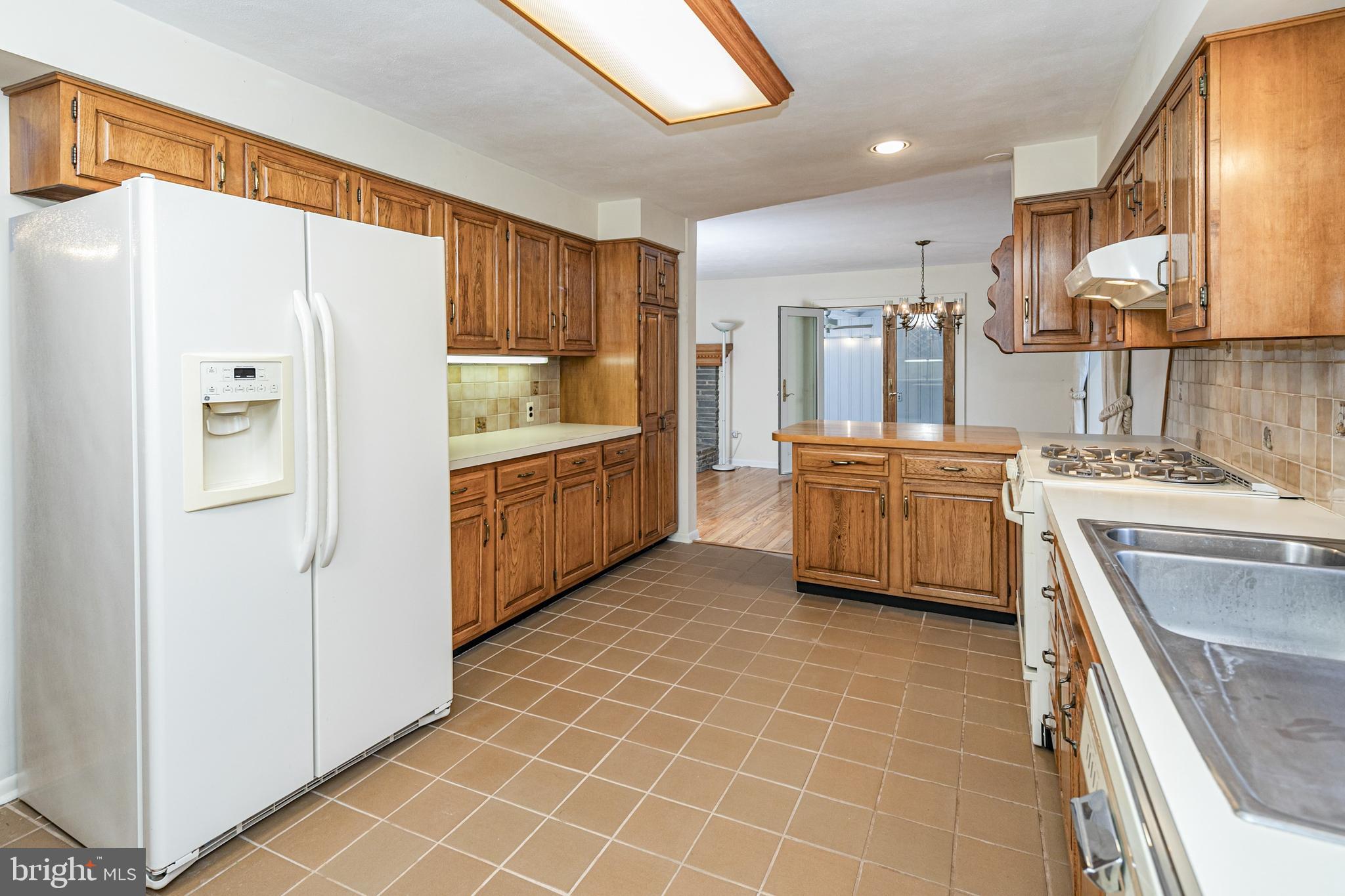 203 Carter Road Princeton, NJ 08540 - Photo 17 of 31 Kitchen and Dining Room