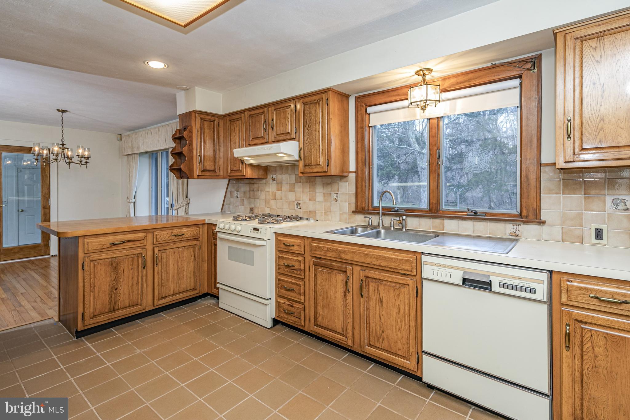203 Carter Road Princeton, NJ 08540 - Photo 18 of 31 Butcher Block Island