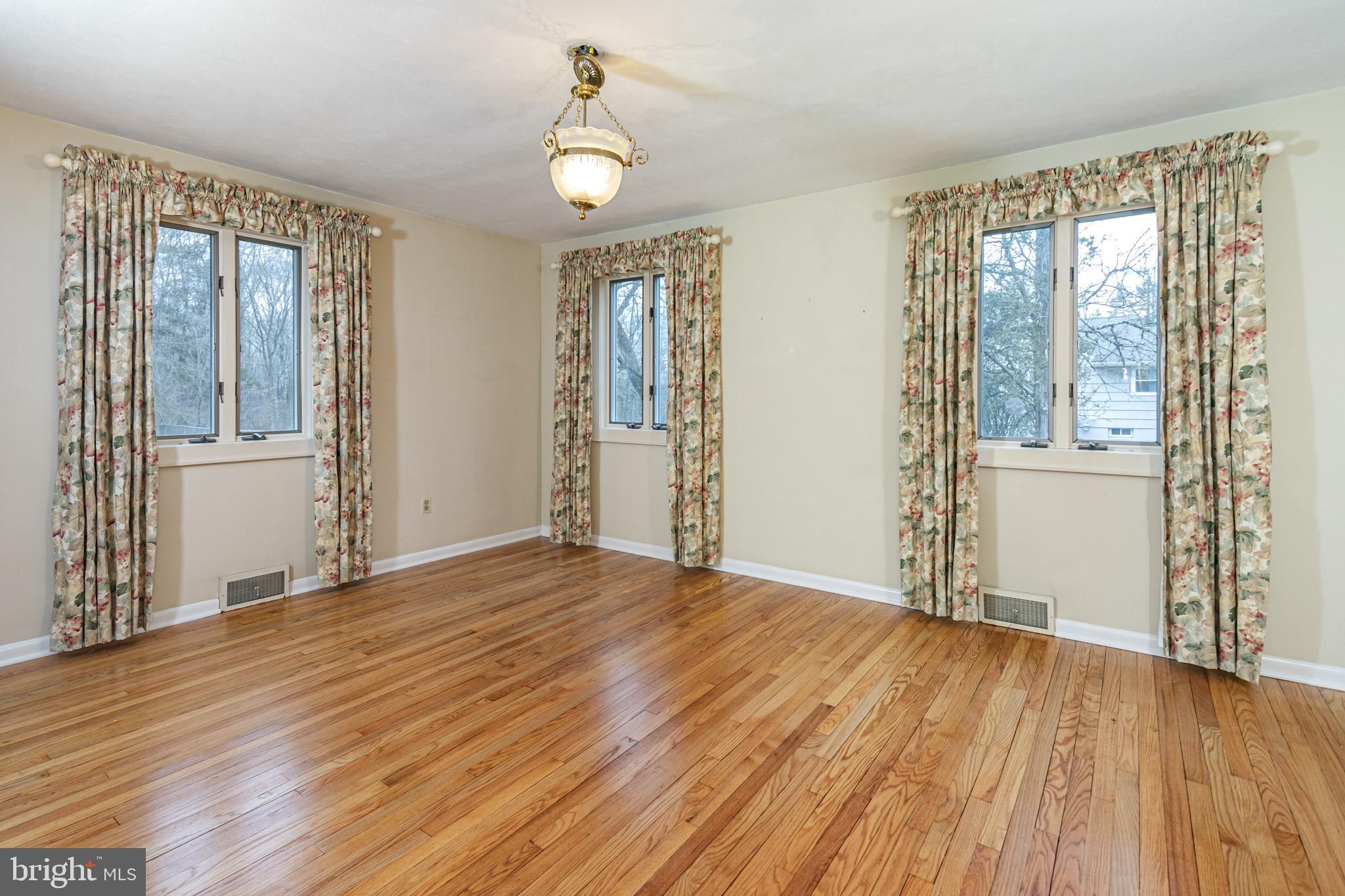 203 Carter Road Princeton, NJ 08540 - Photo 23 of 31 Primary Bedroom