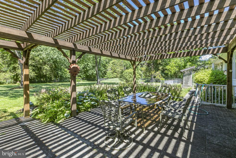 203 Carter Road Princeton, NJ 08540 - Photo 4 of 31 Covered terrace
