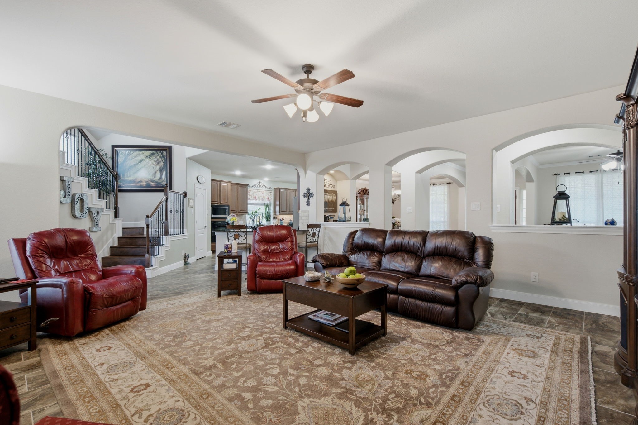 3298 Explorer Way Conroe, TX 77301 - Photo 10 of 43 LIVING ROOM