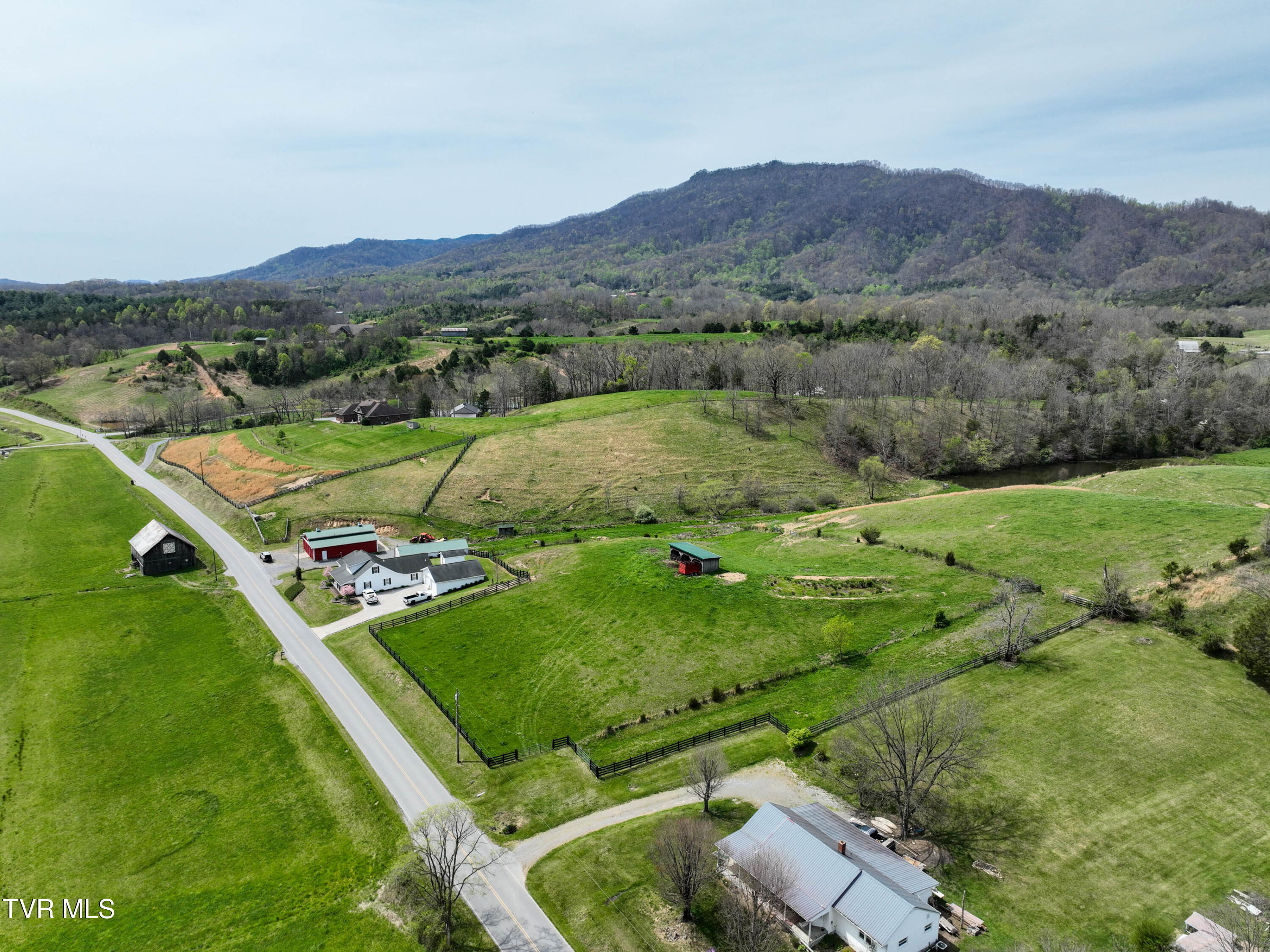 18685 Horton Highway Fall Branch, TN 37656 - Photo 108 of 111 18658 Horton Hwy Drone MADON-5