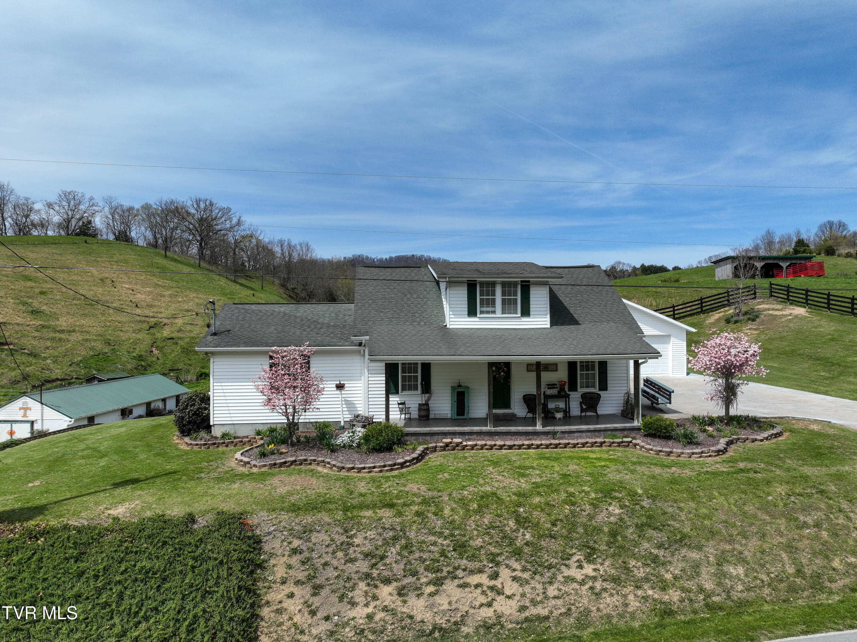 18685 Horton Highway Fall Branch, TN 37656 - Photo 111 of 111 18658 Horton Hwy Drone MADON-26