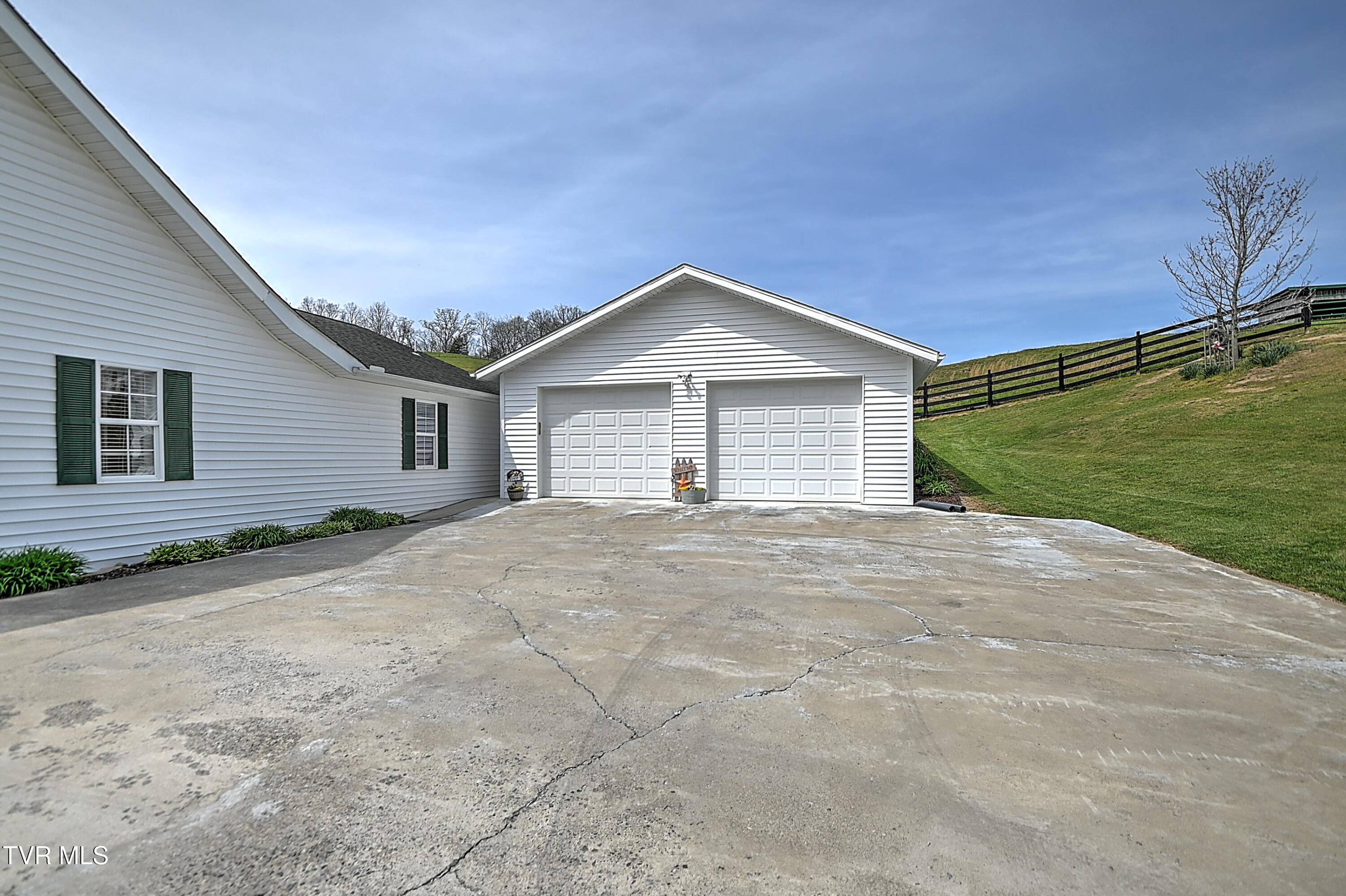 18685 Horton Highway Fall Branch, TN 37656 - Photo 43 of 111 18685 Horton Hwy KM-55