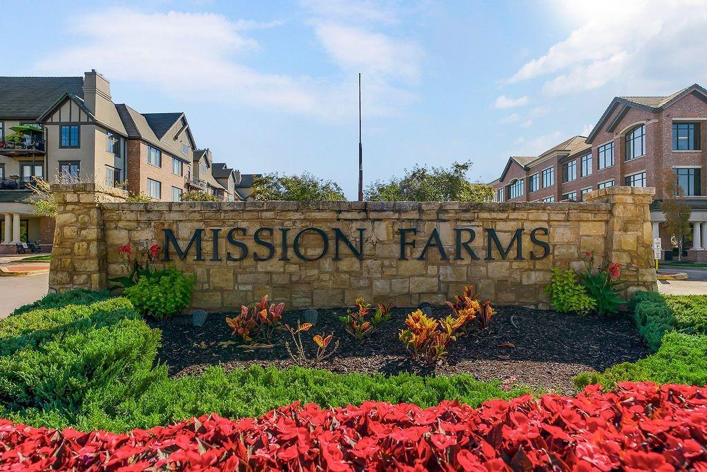 10531 Mission Road, Unit 310 Leawood, KS 66206 - Photo 1 of 1