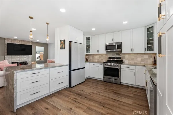$6,200 | 712 Camino De Los Mares, San Clemente, CA 92673