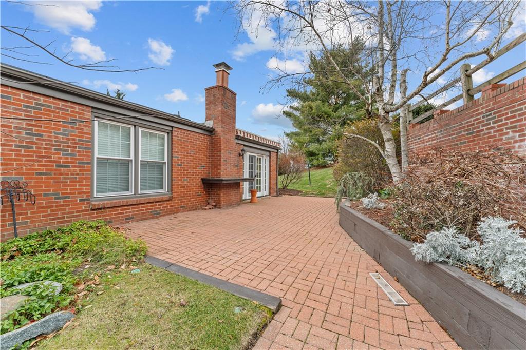 1033 Rutledge Drive Pittsburgh, PA 15241 - Photo 28 of 32 a house view with a backyard space