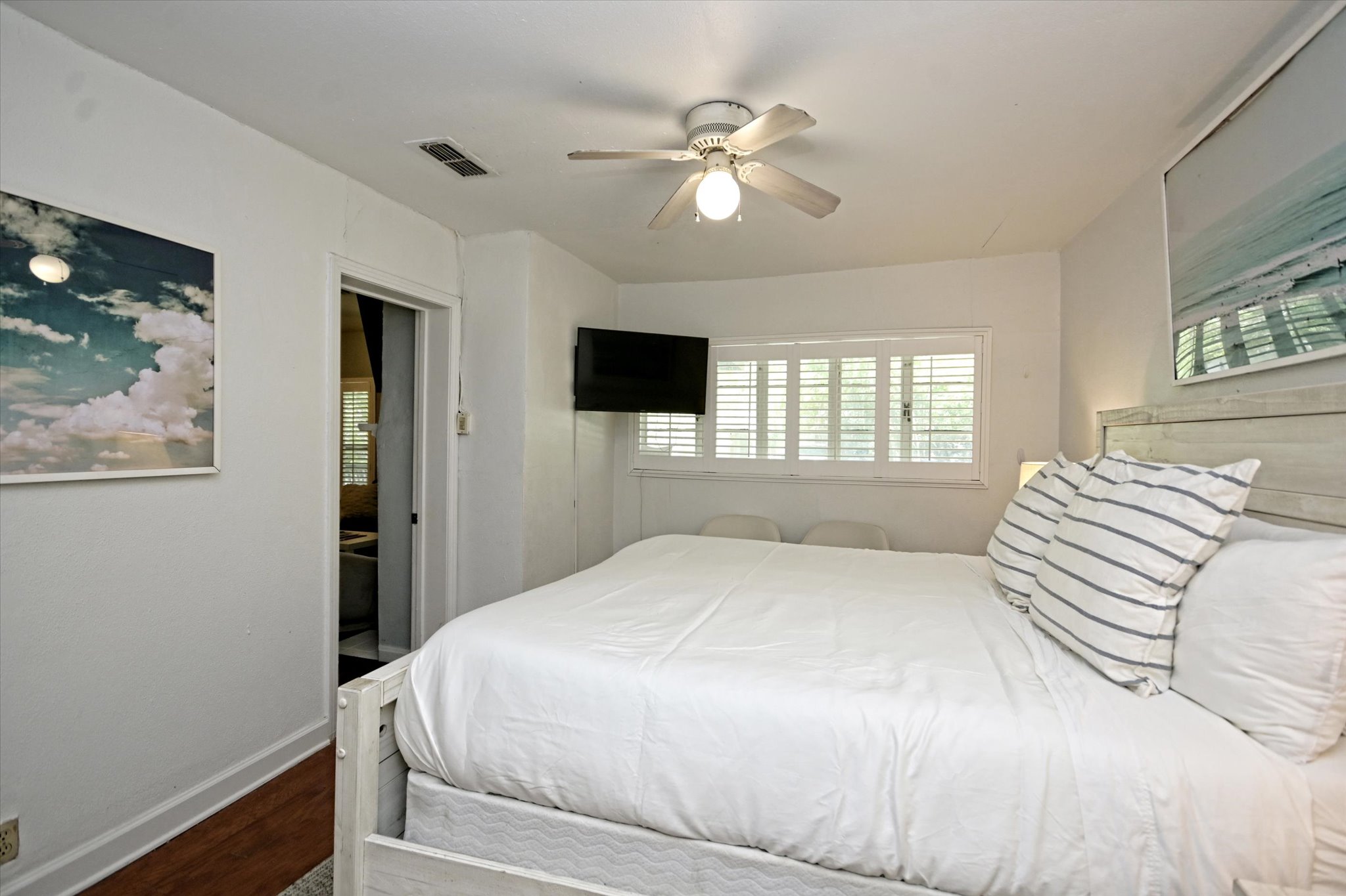 3409 Banton Road Austin, TX 78722 - Photo 10 of 31 Primary Bedroom