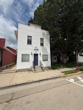 $99,900 | 122 South Main Street, Pearl City, IL 61062