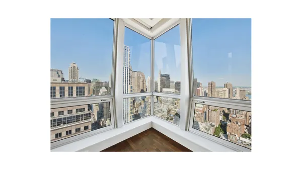 $12,750 | 400 5th Avenue, Unit 41E | Midtown South