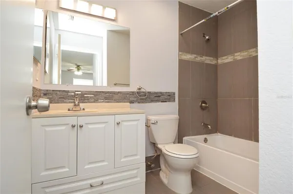 $1,750 | 10265 Gandy Boulevard North, Unit 1707, St. Petersburg, FL 33702