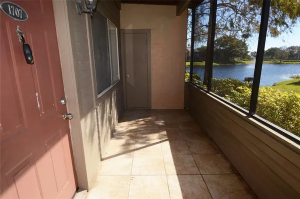 $1,750 | 10265 Gandy Boulevard North, Unit 1707, St. Petersburg, FL 33702