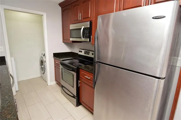 $1,750 | 10265 Gandy Boulevard North, Unit 1707, St. Petersburg, FL 33702