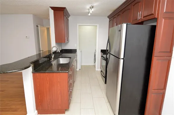 $1,750 | 10265 Gandy Boulevard North, Unit 1707, St. Petersburg, FL 33702