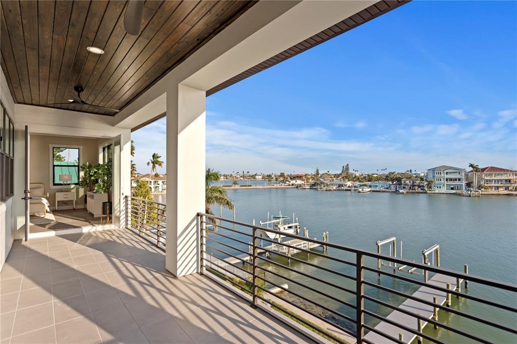 831 Bay Point Drive Madeira Beach, FL 33708 - Photo 62 of 99 Gallery Image 62