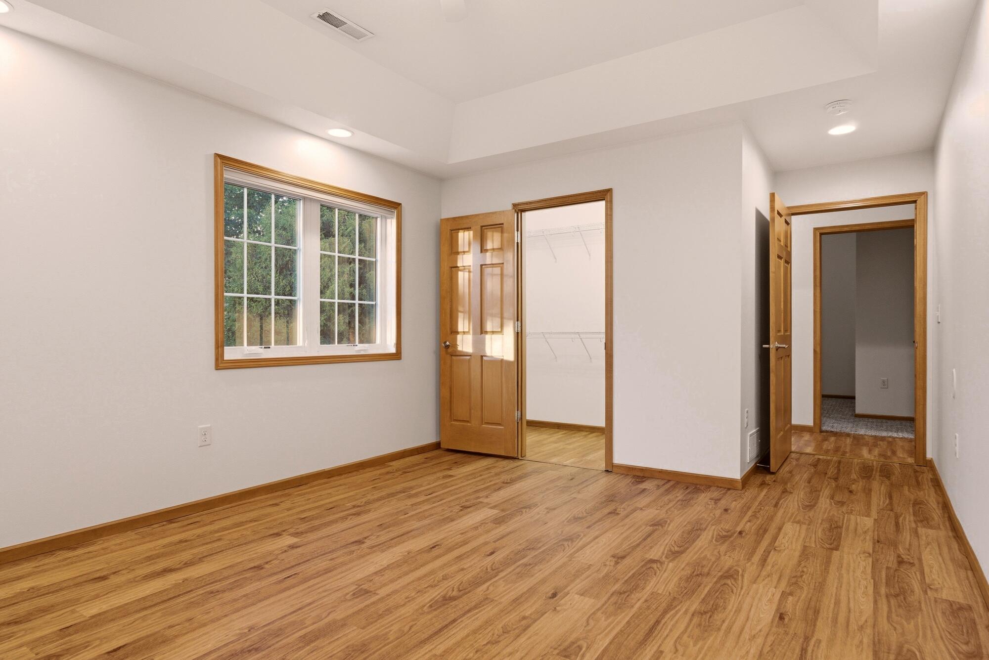 1321 Barson Place, Unit 50 Onalaska, WI 54650 - Photo 14 of 25 18_018_dsc04849