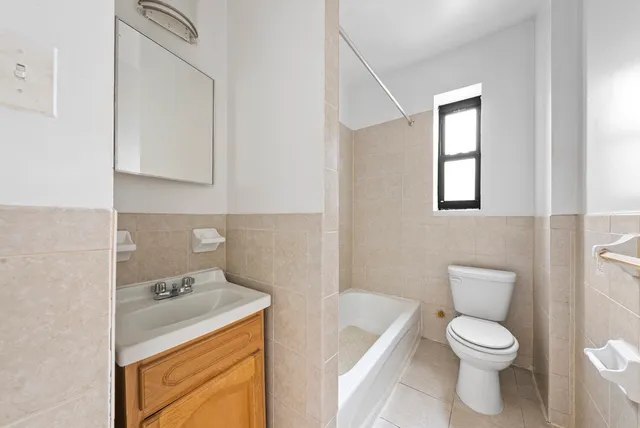 $100,000 | 1715 Nelson Avenue, Unit 2D | Morris Heights