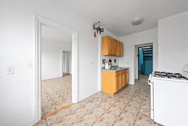 $100,000 | 1715 Nelson Avenue, Unit 2D | Morris Heights