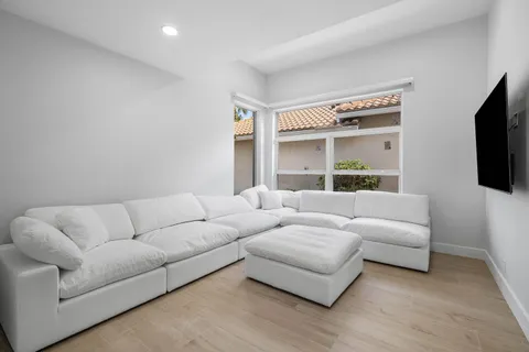$949,900 | 6674 Northwest 25th Avenue, Boca Raton, FL 33496