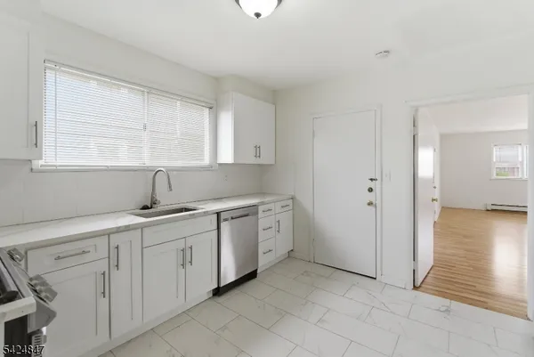 $499,999 | 129 Duer Street, North Plainfield, NJ 07060