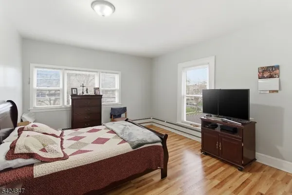 $499,999 | 129 Duer Street, North Plainfield, NJ 07060