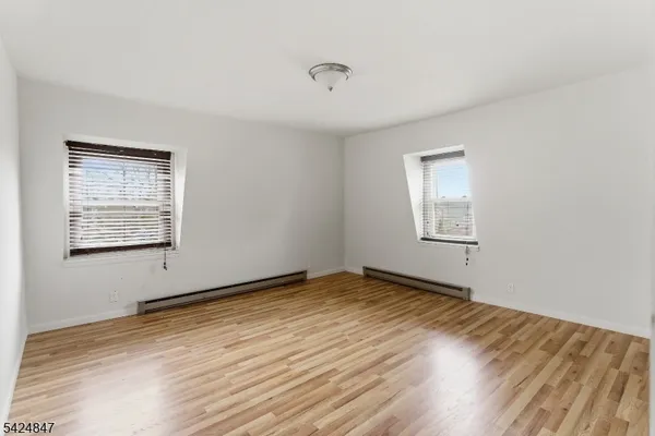 $499,999 | 129 Duer Street, North Plainfield, NJ 07060