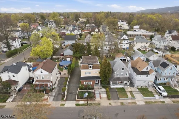 $499,999 | 129 Duer Street, North Plainfield, NJ 07060