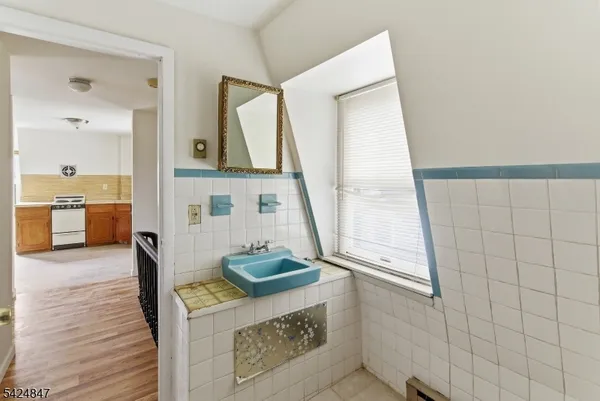 $499,999 | 129 Duer Street, North Plainfield, NJ 07060