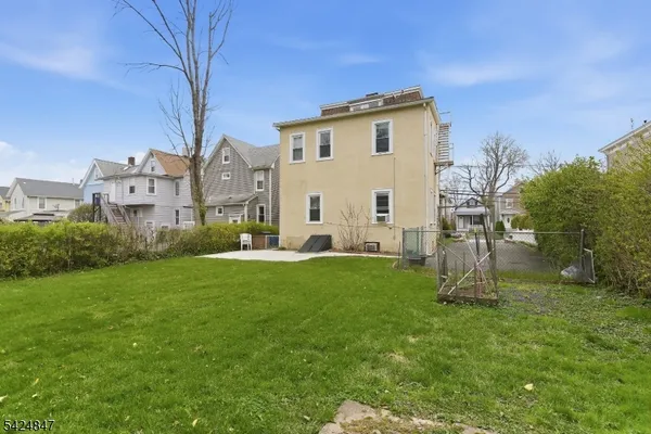 $499,999 | 129 Duer Street, North Plainfield, NJ 07060