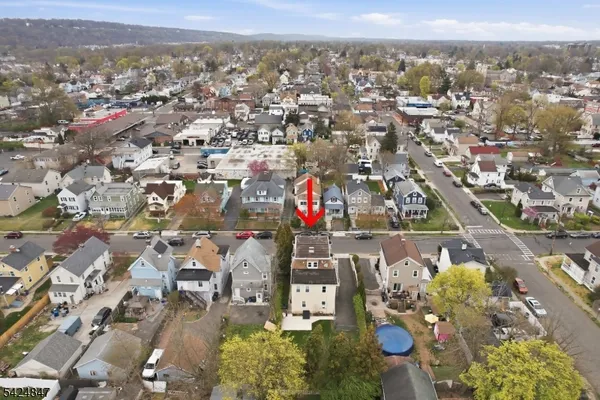$499,999 | 129 Duer Street, North Plainfield, NJ 07060
