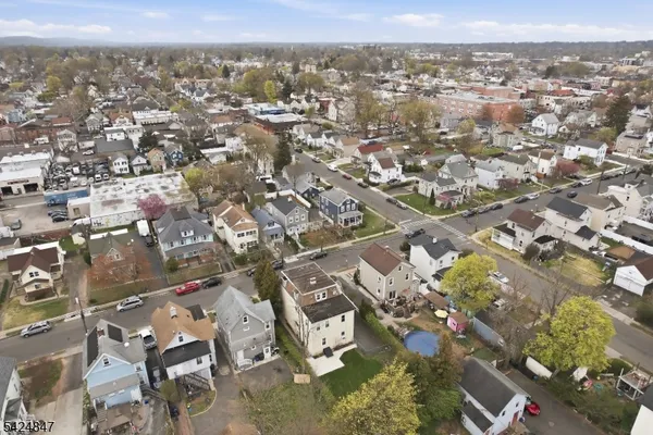 $499,999 | 129 Duer Street, North Plainfield, NJ 07060