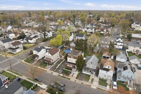 $499,999 | 129 Duer Street, North Plainfield, NJ 07060