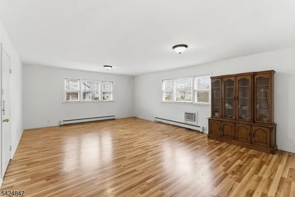 $499,999 | 129 Duer Street, North Plainfield, NJ 07060