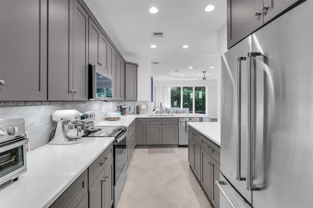 $785,000 | 4272 North Magnolia Circle, Delray Beach, FL 33445