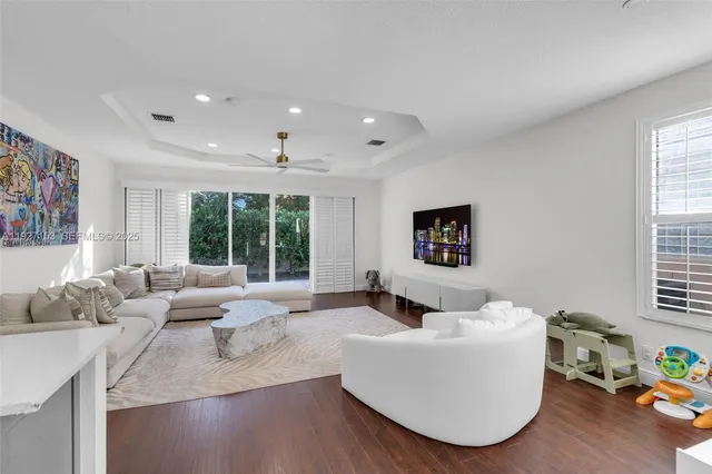 $785,000 | 4272 North Magnolia Circle, Delray Beach, FL 33445