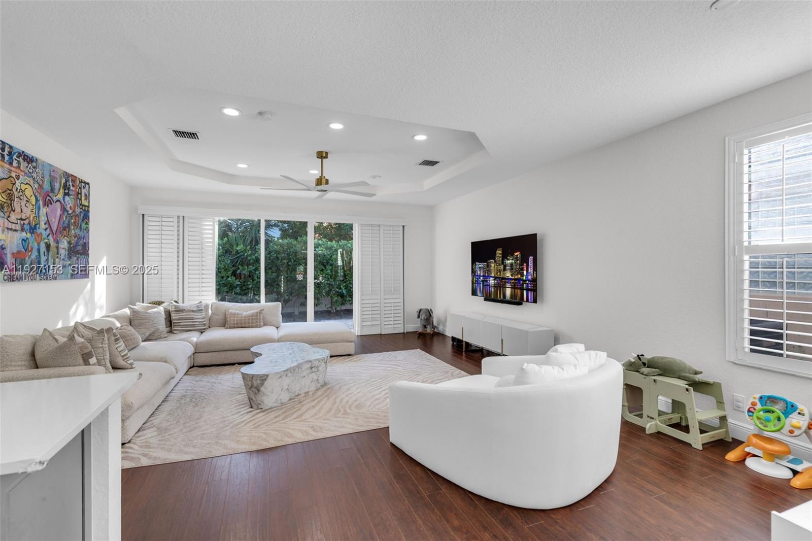 4272 North Magnolia Circle Delray Beach, FL 33445 - Photo 7 of 30