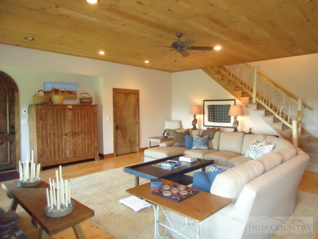 2077 Little Laurel Road Boone, NC 28607 - Photo 5 of 22 Gallery Image 5