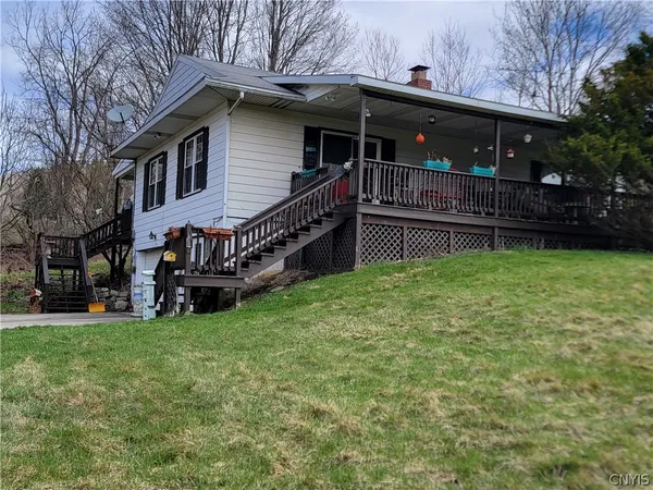 $265,000 | 295 Vedder Road, St. Johnsville, NY 13452